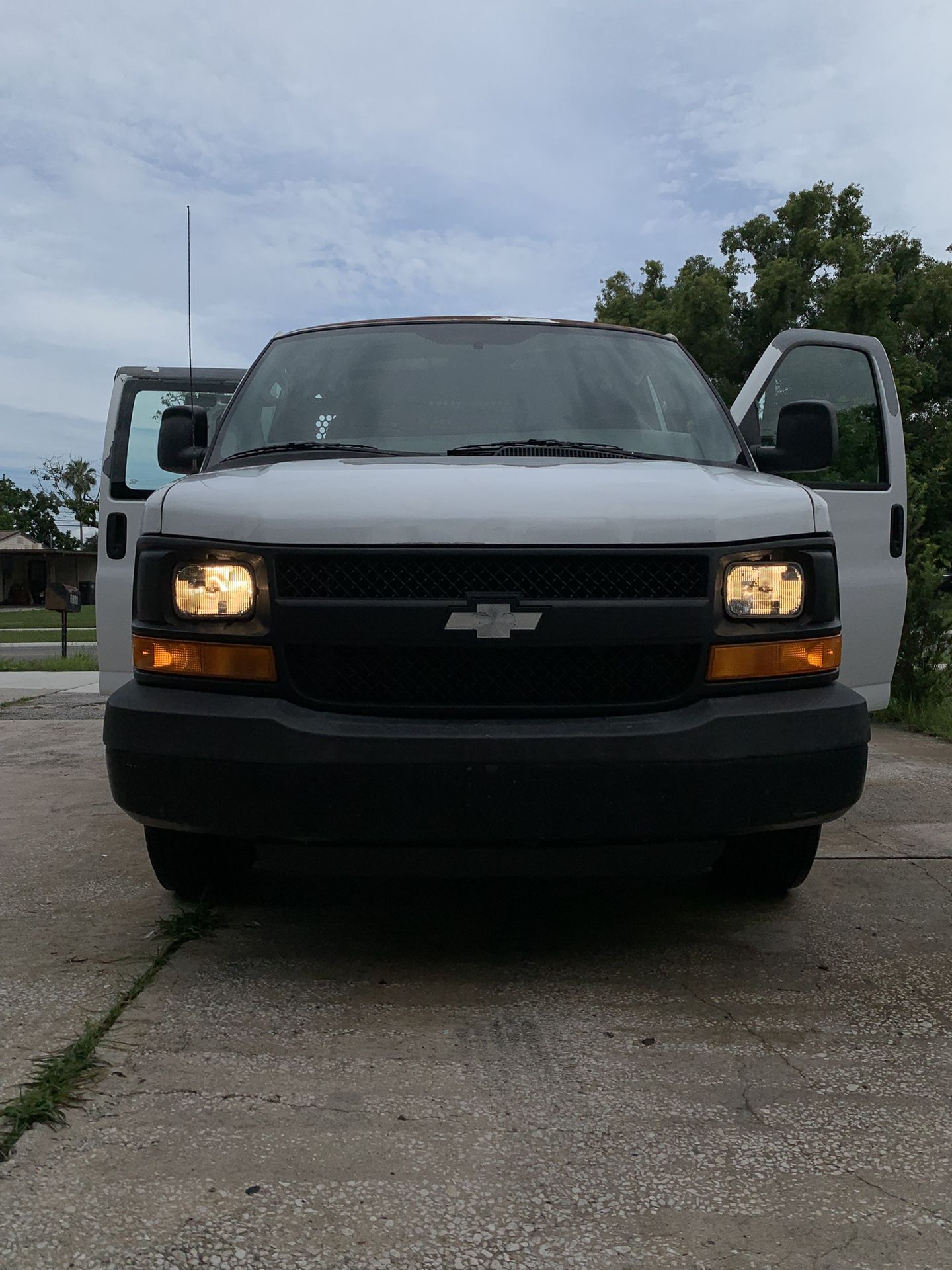 Chevrolet Express 1500