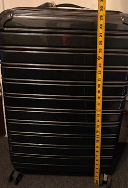 30” inch expandable suitcase