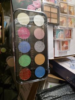 Make up bundle