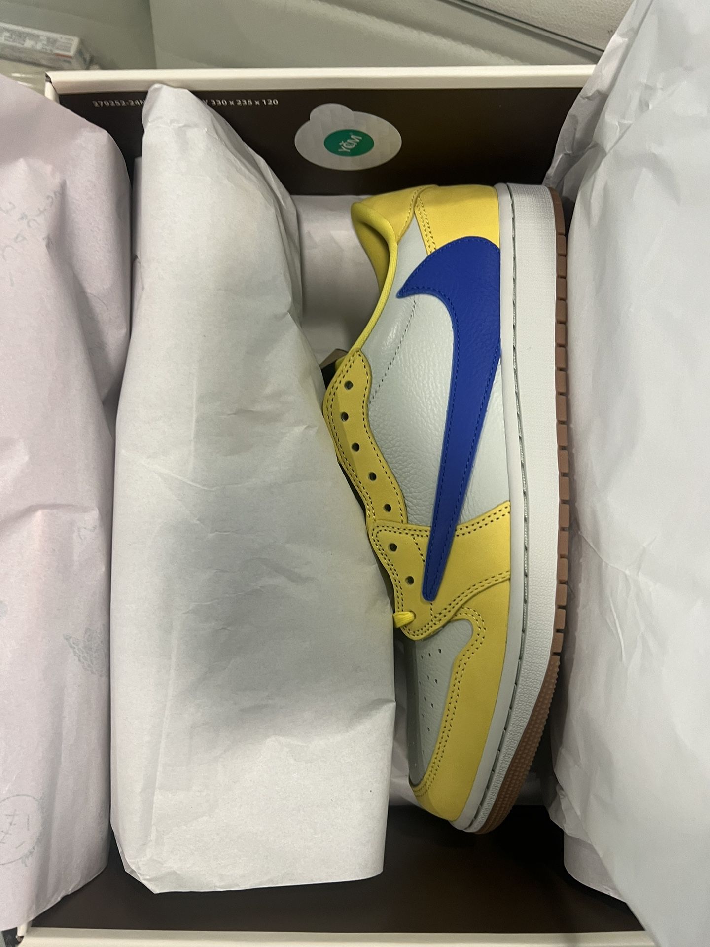 Travis Scott Canary Jordan 1 Low Nike New