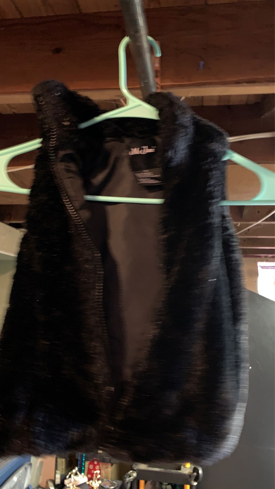 Me Jane girls size 6 vest