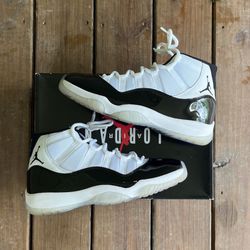 AIR JORDAN 11 CONCORD