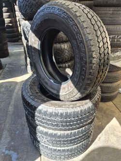 Lr (contact info removed) Bridgestone Dueler A/T Used Tires Set