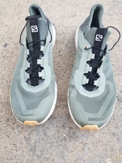 SALOMON TENNIS SHOES WOMEN SIZE 6 1/2