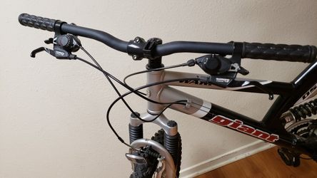 Giant Warp DS3 Bicycle. Today Is 4 3 2023 for Sale in Garden Grove CA OfferUp