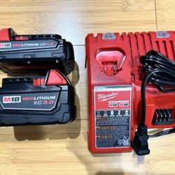 Brand New Milwaukee M18 Starter Kit Dual Charger M18-M12 One Battery XC3.0 And One Battery CP1.5