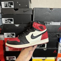 Jordan Bred Toe 1s size 9.5 USED But Clean 