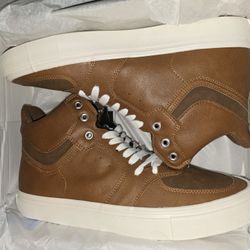 London Fog Blake Shoe Brand New 