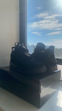 Black cat air jordan 4 never worn size 10