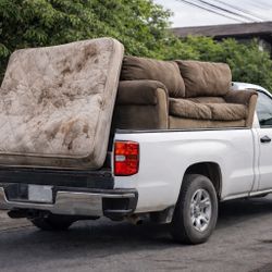 Old Furniture Pickup – Falls Church