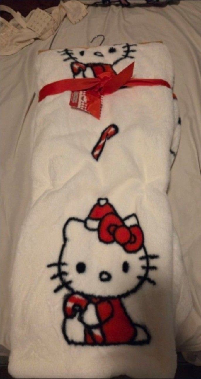 Hello Kitty Blanket