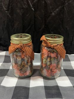 2 autumn-themed Pumpkin Mason Jar Potpourri