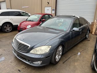 W221 S Class S550 Mercedes Benz Parts Parting Out