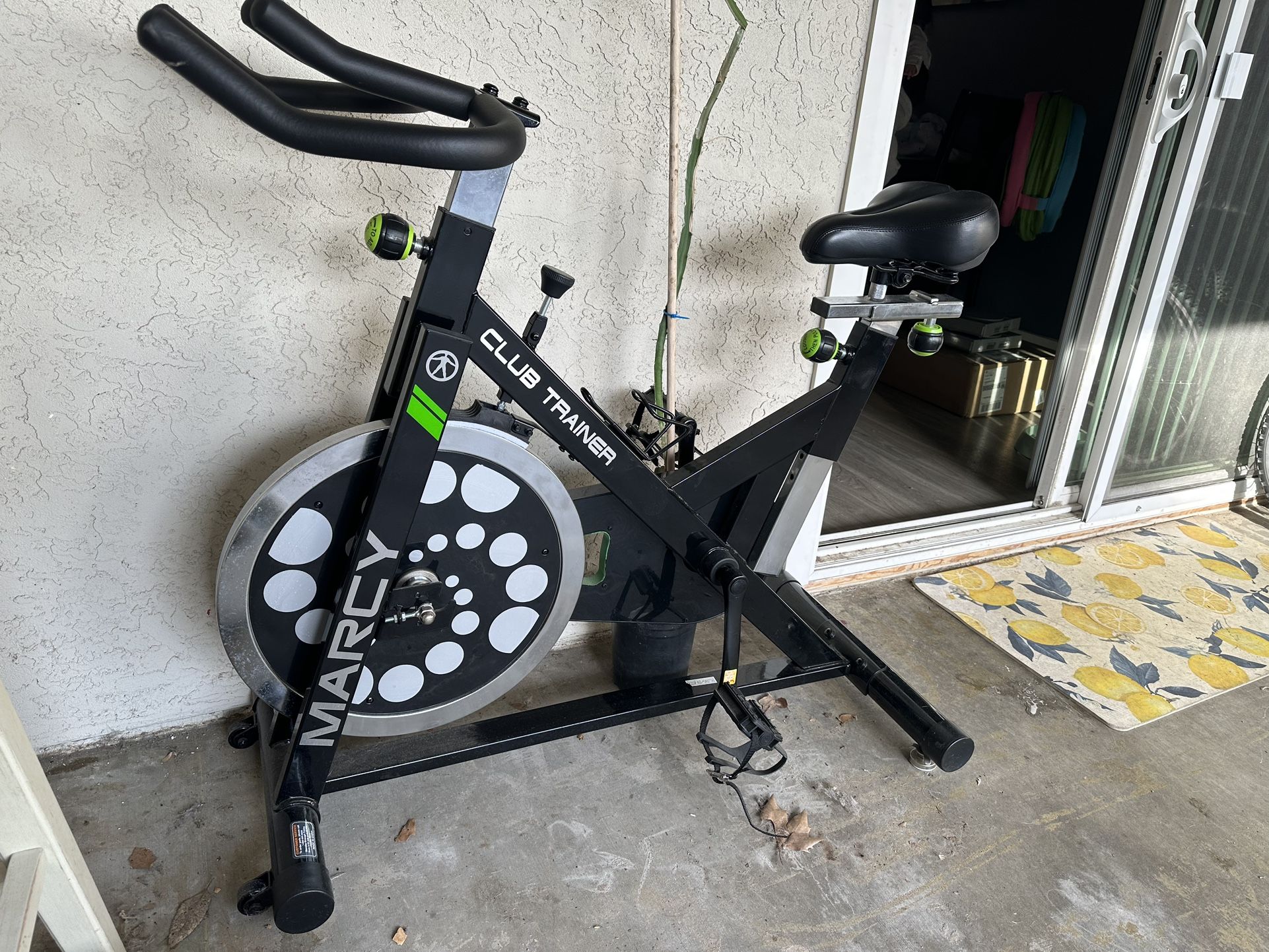 Club trainer stationary bike new arrivals