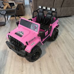 Gravity 4X4 Ride On Jeep