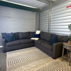 Can drop off Dark Gray 2-Piece Corner Sectional