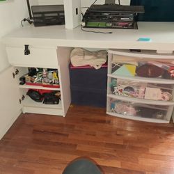 IKEA Desk Fully Assembled White $30 obo