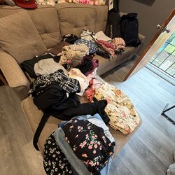 WOMEN CLOTHES MOST BRAND NEW