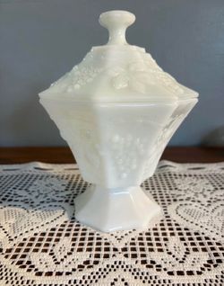 vintage Anchor Hocking white milk glass lidded candy dish in the "Harvest Grape" pattern