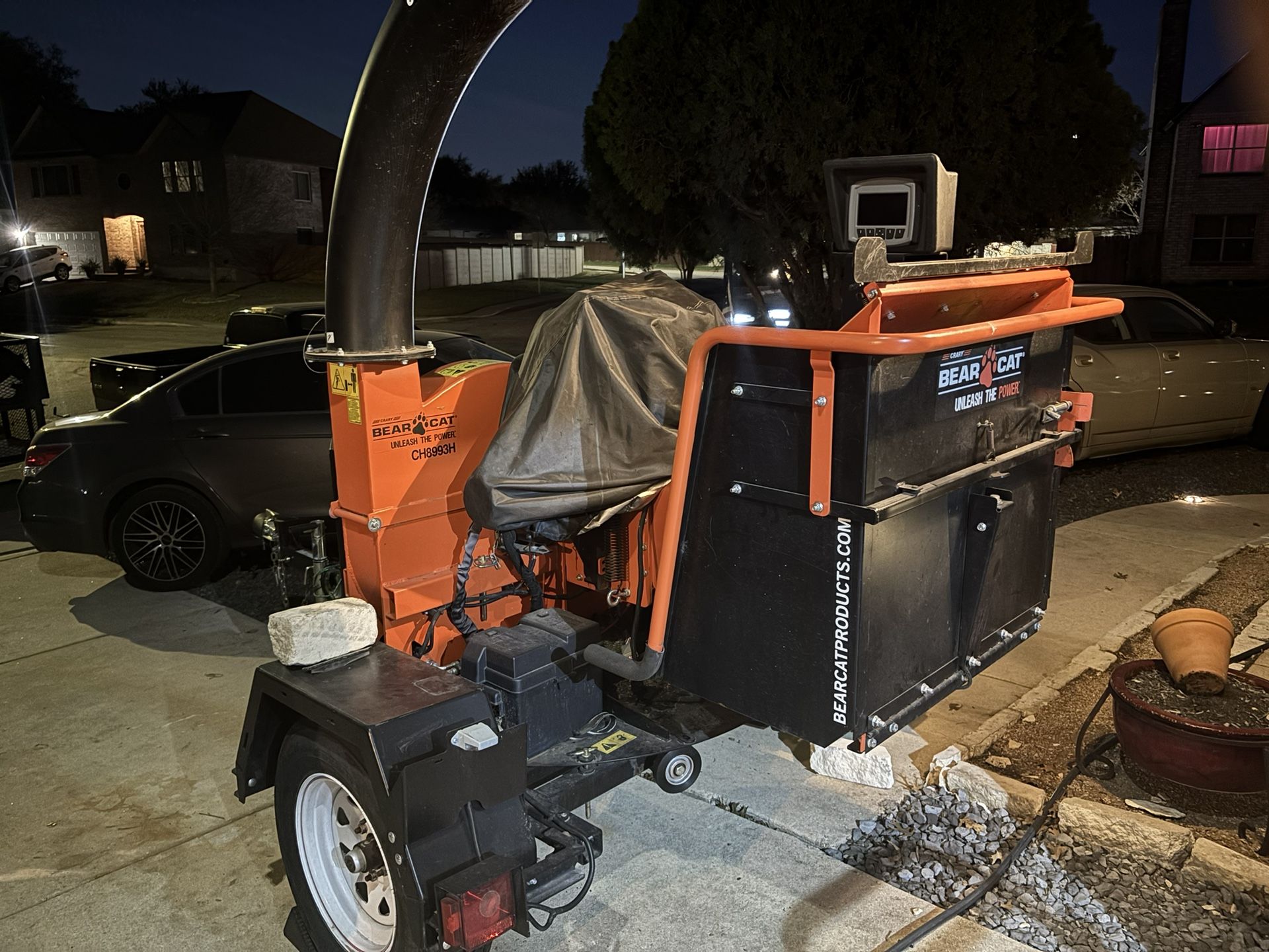 Bearcat CH8993H Wood Chipper