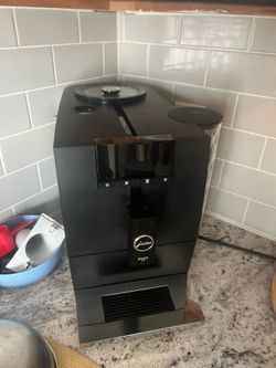 Jura ENA 4 Automatic Espresso & Coffee Machine — Black — Gently Used