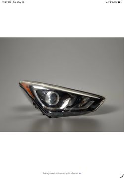 2017 2018 Hyundai Santa Fe Halogen Right Headlight Used OEM USA 92102-4Z
