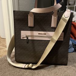 Authentic Michael Kors Purse 