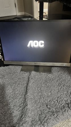 AOC Monitor for Sale –$50 The monitor is in good condition and works perfectly with no issues. Everything works normally. You’re welcome to come and 