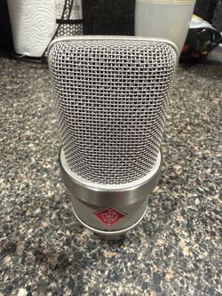 Neumann TLM 102 Condenser Microphone - Silver