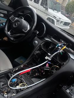 CarPlay radio installations