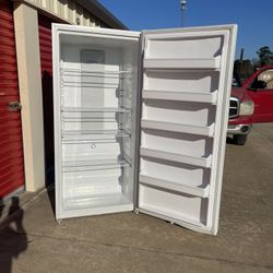 Stand Up Freezer Brand Frigidaire