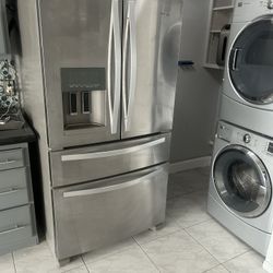 Maytag 2000 Series Stainless Steel Washer/Dryer Stackable