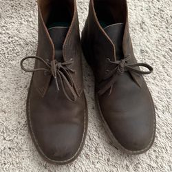 Clarks (leather boots) slightly used