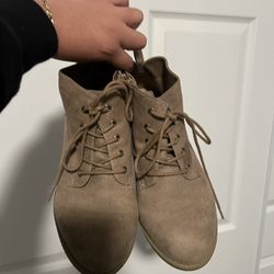 Brown Boots 