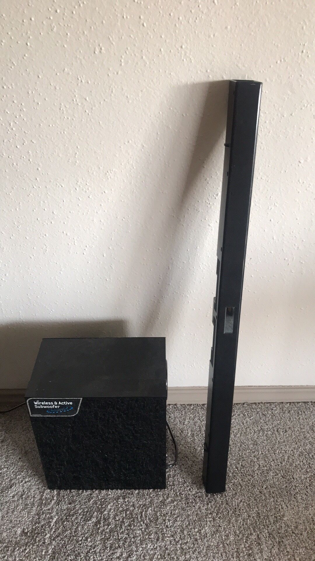 Samsung sound bar and subwoofer