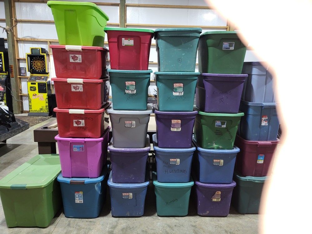 Misc. Plastic Bins for Sale in Belfair, WA OfferUp