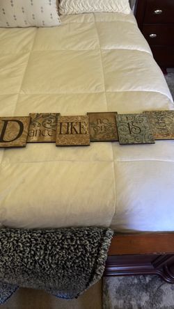 Picture sign