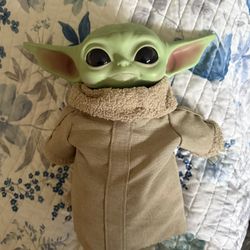 Baby Yoda 