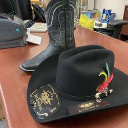 Combo de botas y Texana marca Él General
