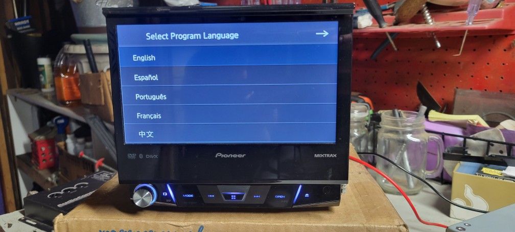 *RARE* Pioneer AVH-X7800BT Flip Out Screen Single Din Deck