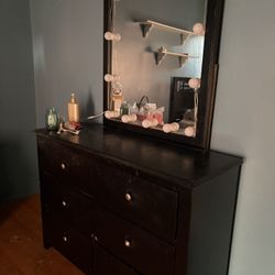 FREE Dresser & Vanity
