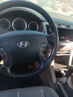 Hyundai door Hando and ignition