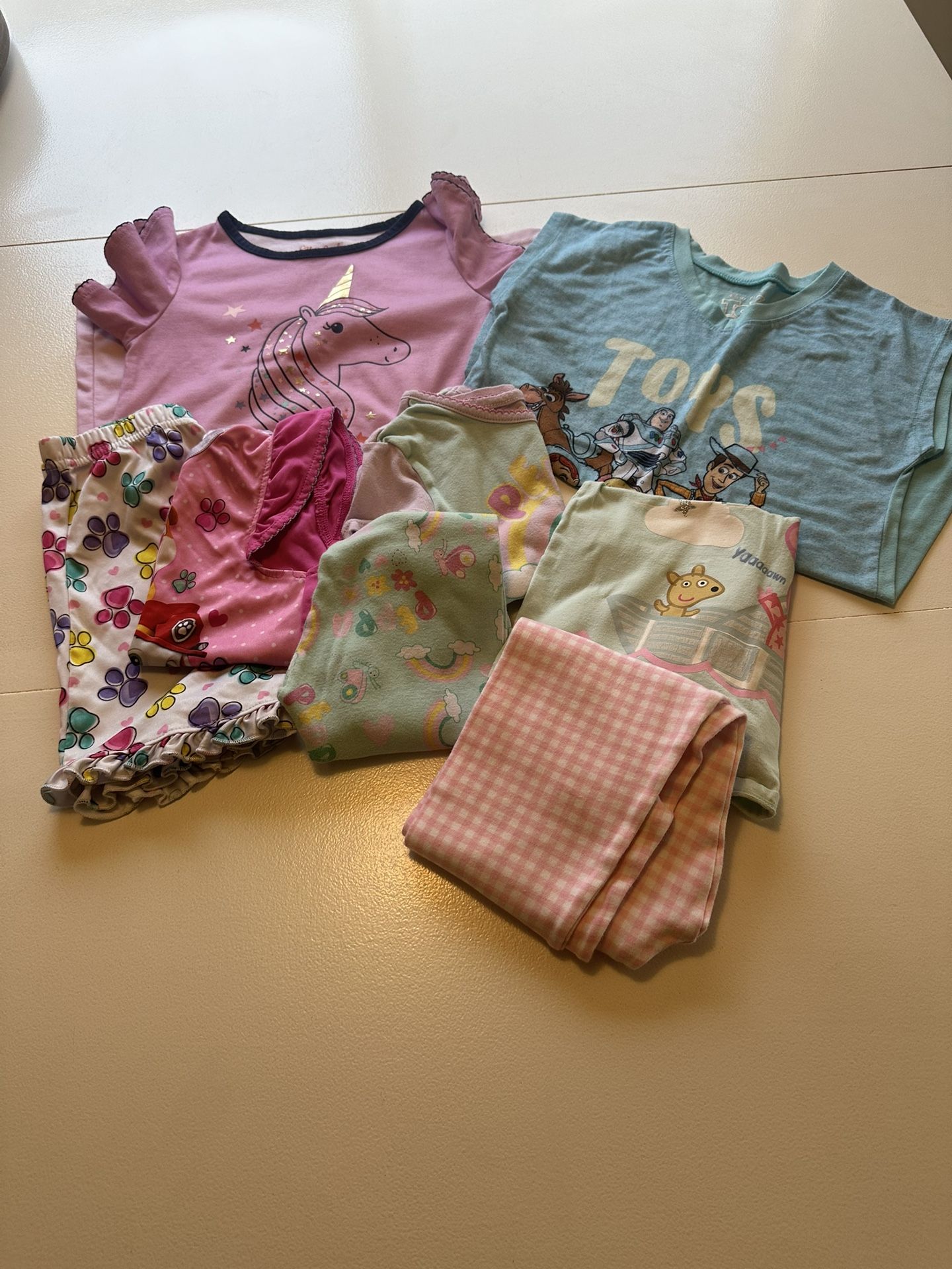 Girls Size 4T Pjs & Nightgown Bundle