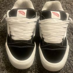 Knu School Vans , New School Size 9