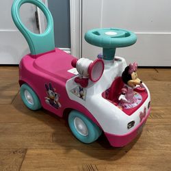 Kiddieland Disney Minnie Ride On Car  With Lights/sounds