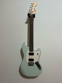 Squier Mustang Bullet