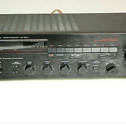 Yamaha Natural Stereo Receiver