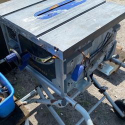 TABLE SAW