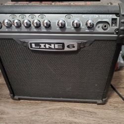 Line 6 Spider III Guitar Amplifier 15 Watt Record Out