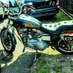 1998 Sportster Harley( No Low Balling)
